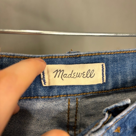 Madewell The High-Rise Slim Boyjean in Dover Wash - Picture 4 of 11
